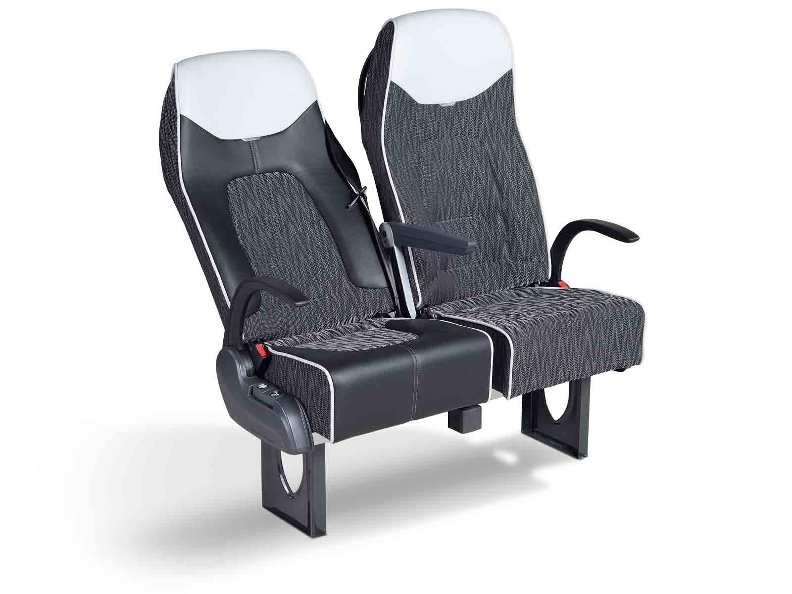 Sitz "LS40" für Reisebusse (Coach): Kontur mit Komfort und Bewegungsfreiheit
